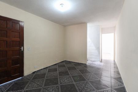 Sala de casa de condomínio para alugar com 2 quartos, 50m² em Jardim Miriam, São Paulo