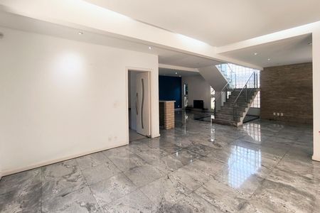 Sala de casa para alugar com 3 quartos, 302m² em Jardim das Samambaias, Jundiaí