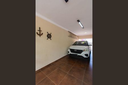 Casa à venda com 280m², 4 quartos e 1 vaga