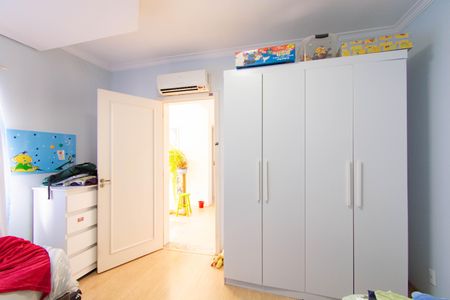 Casa à venda com 280m², 4 quartos e 1 vaga