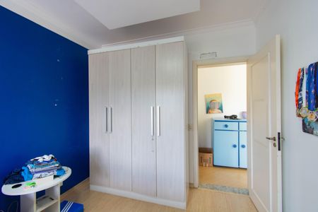 Casa à venda com 280m², 4 quartos e 1 vaga