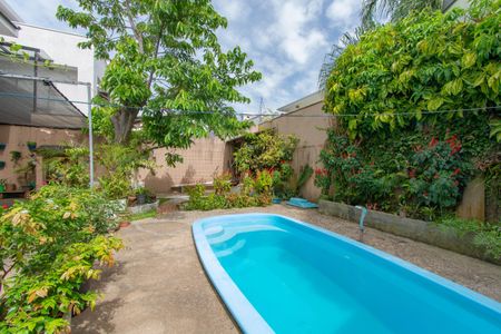 Casa à venda com 280m², 4 quartos e 1 vaga