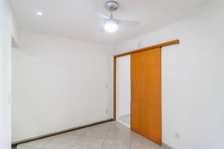 Casa à venda com 120m², 3 quartos e 2 vagasSala 2