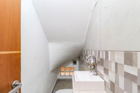 Casa à venda com 120m², 3 quartos e 2 vagasLavabo