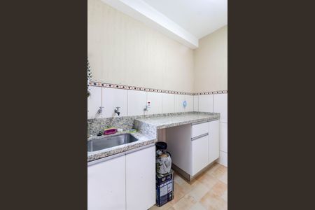 Casa à venda com 120m², 3 quartos e 2 vagasÁrea de Serviço