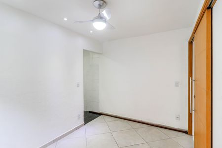 Casa à venda com 120m², 3 quartos e 2 vagasSala 2