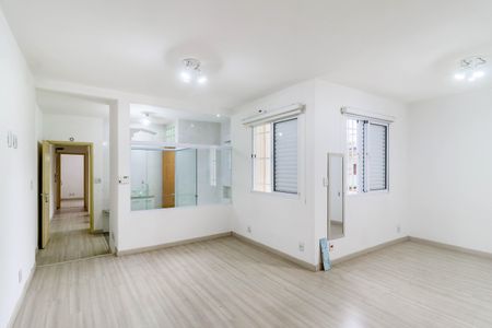 Casa à venda com 120m², 3 quartos e 2 vagasSuíte