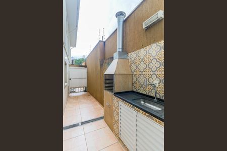 Casa à venda com 120m², 3 quartos e 2 vagasChurrasqueira/Quintal