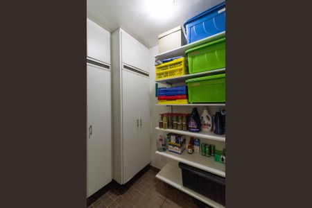 Apartamento à venda com 190m², 3 quartos e 4 vagasQuarto de Serviço