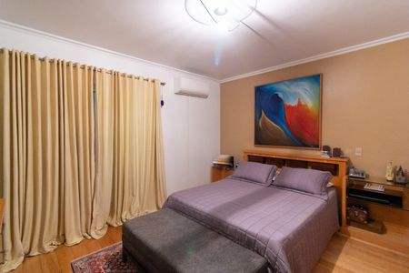 Apartamento à venda com 190m², 3 quartos e 4 vagasSuíte 2