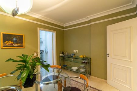 Apartamento à venda com 190m², 3 quartos e 4 vagasCozinha Copa