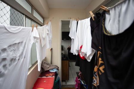 Apartamento à venda com 87m², 3 quartos e 1 vagaÁrea de Serviço