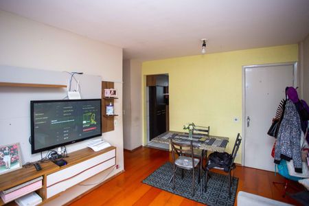 Apartamento à venda com 87m², 3 quartos e 1 vagaSala