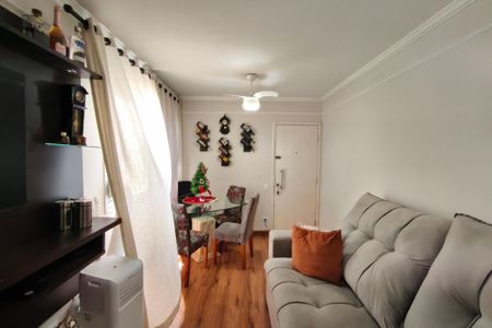 Sala de apartamento à venda com 2 quartos, 55m² em Jardim dos Oliveiras, Campinas