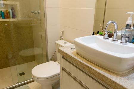 Apartamento à venda com 109m², 4 quartos e 2 vagas Apartamento à venda com 109m², 4 quartos e 2 vagasBanheiro