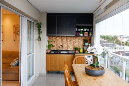 Apartamento à venda com 109m², 4 quartos e 2 vagas Apartamento à venda com 109m², 4 quartos e 2 vagasSacada