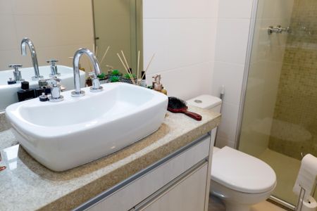Apartamento à venda com 109m², 4 quartos e 2 vagas Apartamento à venda com 109m², 4 quartos e 2 vagasBanheiro da Suíte 4
