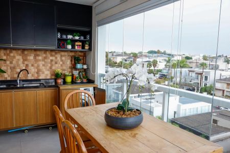 Apartamento à venda com 109m², 4 quartos e 2 vagas Apartamento à venda com 109m², 4 quartos e 2 vagasSacada