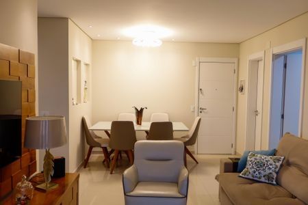 Apartamento à venda com 109m², 4 quartos e 2 vagas Apartamento à venda com 109m², 4 quartos e 2 vagassala