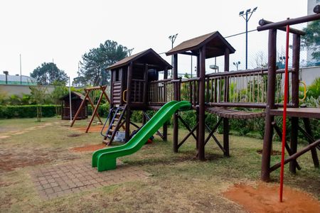 Apartamento à venda com 109m², 4 quartos e 2 vagas Apartamento à venda com 109m², 4 quartos e 2 vagasÁrea comum - Playground