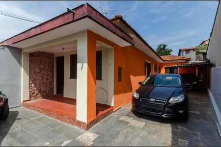 Casa à venda com 225m², 4 quartos e 3 vagasGaragem