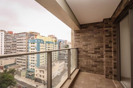 Studio para alugar com 40m², 1 quarto e 1 vagaVaranda