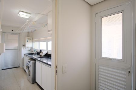 Apartamento à venda com 224m², 4 quartos e 4 vagasQuarto de Serviço