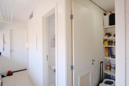 Apartamento à venda com 224m², 4 quartos e 4 vagasÁrea de Serviço