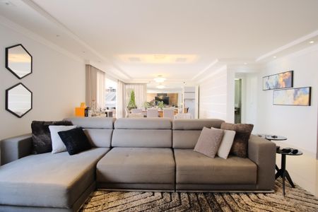 Apartamento à venda com 224m², 4 quartos e 4 vagasSala