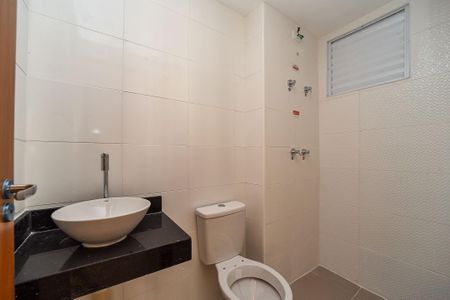 Apartamento para alugar com 45m², 2 quartos e sem vagaBanheiro