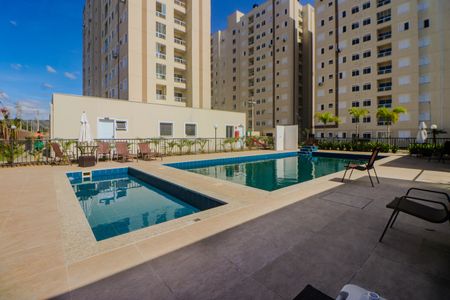 Apartamento para alugar com 45m², 2 quartos e sem vagaÁrea comum - Piscina