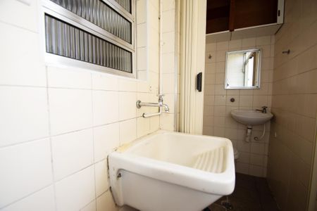 Apartamento para alugar com 110m², 3 quartos e 1 vagalavanderia