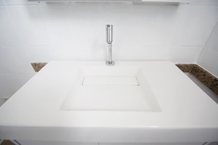 Apartamento para alugar com 110m², 3 quartos e 1 vagabanheiro corredor