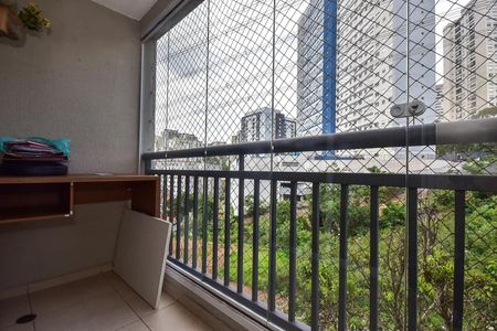 Apartamento à venda com 66m², 2 quartos e 1 vagaVaranda