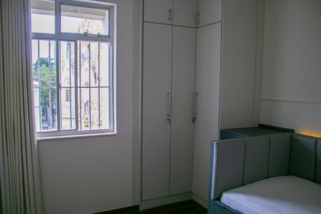 Apartamento para alugar com 110m², 2 quartos e 1 vaga Apartamento para alugar com 110m², 2 quartos e 1 vagaQuarto 1