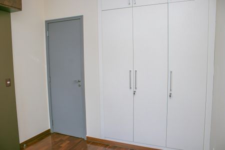 Apartamento para alugar com 110m², 2 quartos e 1 vaga Apartamento para alugar com 110m², 2 quartos e 1 vagaSuíte