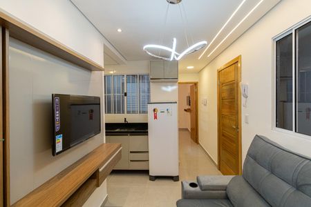 Sala e Cozinha de apartamento para alugar com 1 quarto, 27m² em Penha de França, São Paulo