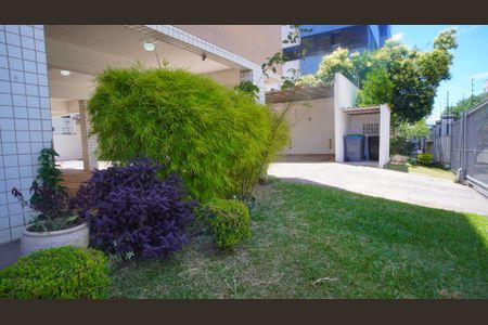 Apartamento à venda com 66m², 2 quartos e 1 vagaÁrea comum