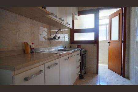 Apartamento à venda com 66m², 2 quartos e 1 vagaCozinha 