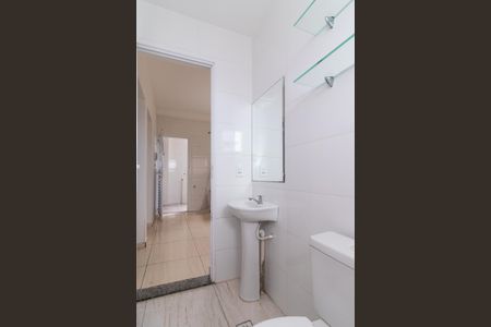 Apartamento para alugar com 45m², 2 quartos e sem vagaBanheiro