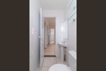 Apartamento para alugar com 45m², 2 quartos e sem vagaBanheiro