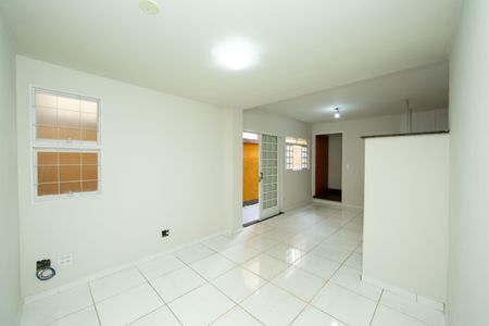 SALA de casa para alugar com 3 quartos, 95m² em Alto Barroca, Belo Horizonte
