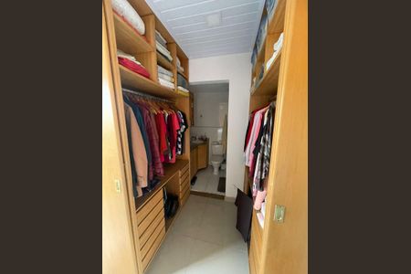Apartamento à venda com 215m², 3 quartos e 1 vagaQuarto/closet