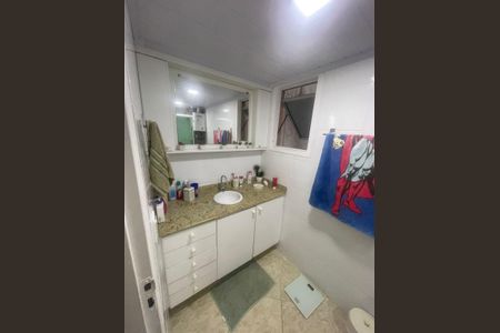 Apartamento à venda com 215m², 3 quartos e 1 vagaBanheiro
