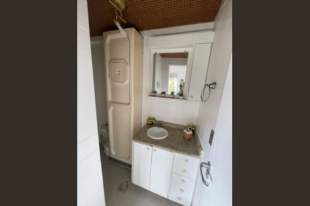 Apartamento à venda com 215m², 3 quartos e 1 vagalavabo