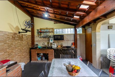 Casa para alugar com 150m², 3 quartos e 2 vagasChurrasqueira