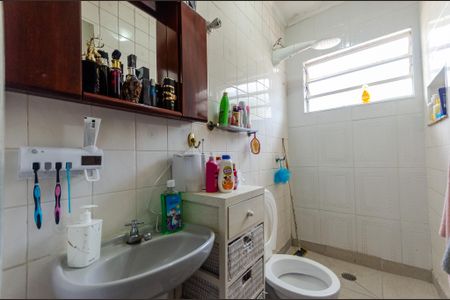 Casa para alugar com 150m², 3 quartos e 2 vagasSuíte - Banheiro