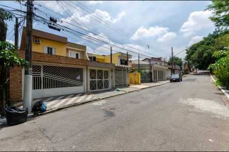 Casa para alugar com 150m², 3 quartos e 2 vagasFachada