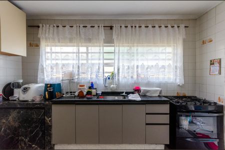 Casa para alugar com 150m², 3 quartos e 2 vagasCozinha