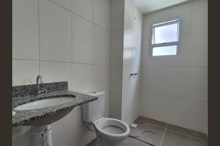 Apartamento para alugar com 72m², 2 quartos e 1 vagaBanheiro suite e social 